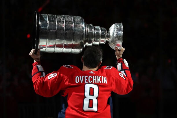 nhl trademark suit over