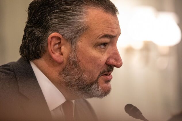 Ted Cruz led a 2013 GOP shutdown that was initially seen as hurting the party, but Republicans gained seats the next year. 