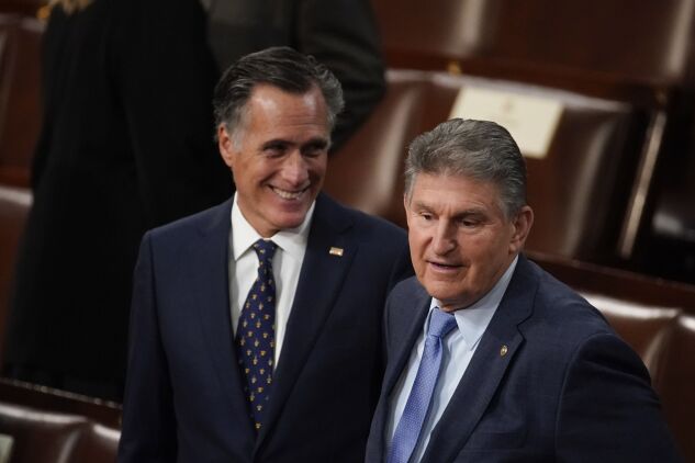 Manchin and Romney at the US Capitol in Washington, D.C., on March 1, 2022.