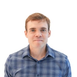 Daniel Moore headshot