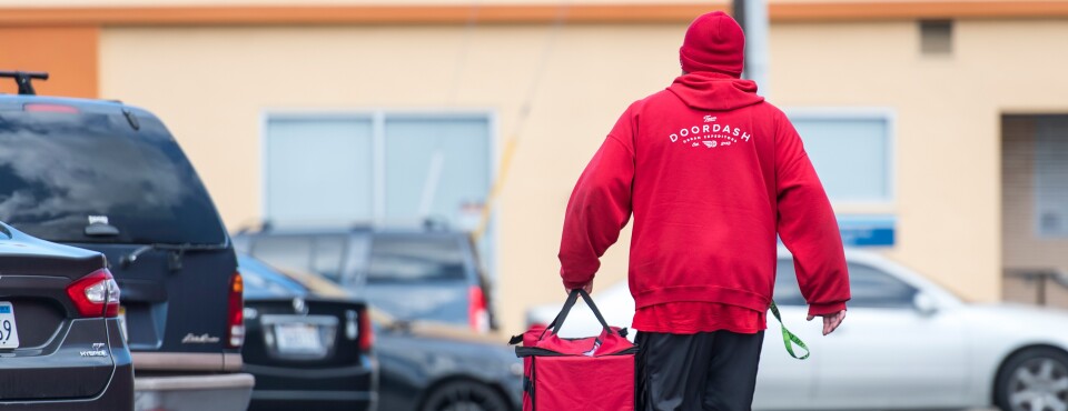 California Budget Seeks More Tax Revenue From Delivery Apps (1)