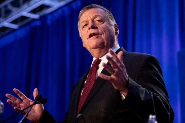 Top House appropriator Tom Cole (R-Okla.) says an option may be to level fund government for the rest of the year.