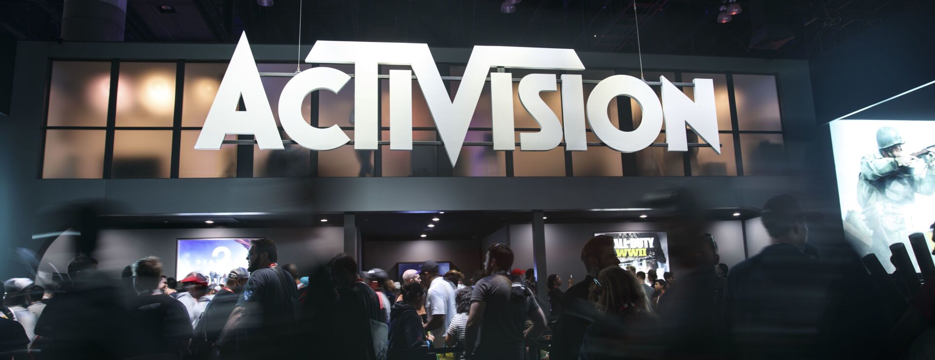 FTC sues to block the $69 billion Microsoft-Activision Blizzard merger : NPR