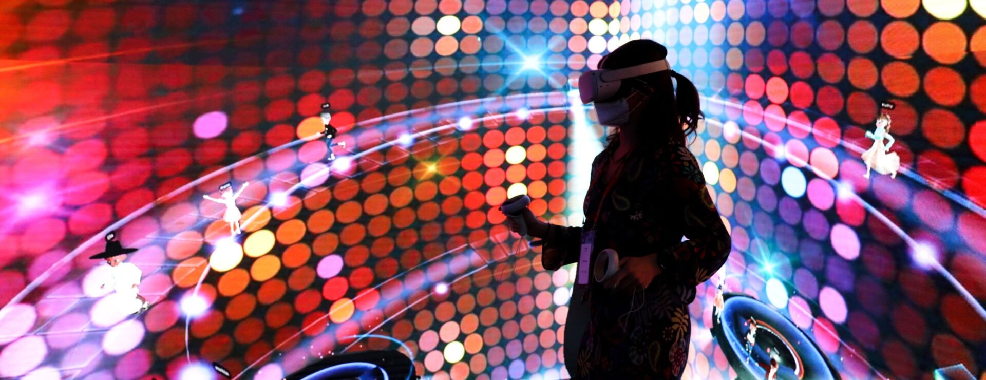 Immersive Virtual Reality Concert Experience in 2025